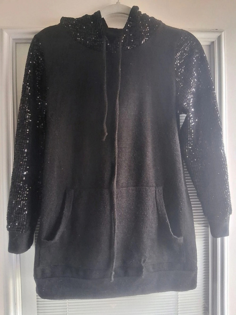 Gypsies And MoondustvBlack Sequin Hooded Top Like New